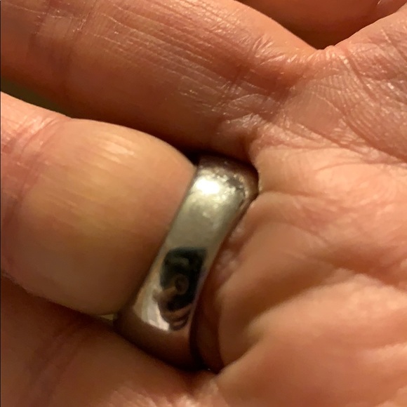 Aventurine stainless steel ring.  Size 8 - Picture 5 of 8